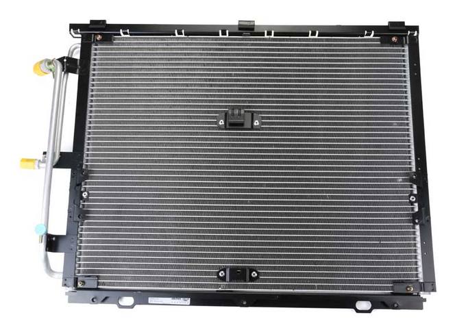 Mercedes A/C Condenser 1408300570 - Behr 351036691